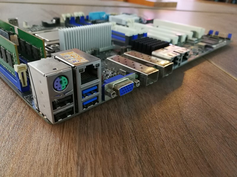 華碩Z10PA-U8/10G-2S 服務(wù)器工作站的性價比之選——雙萬兆網(wǎng)卡帶來的高性能體驗